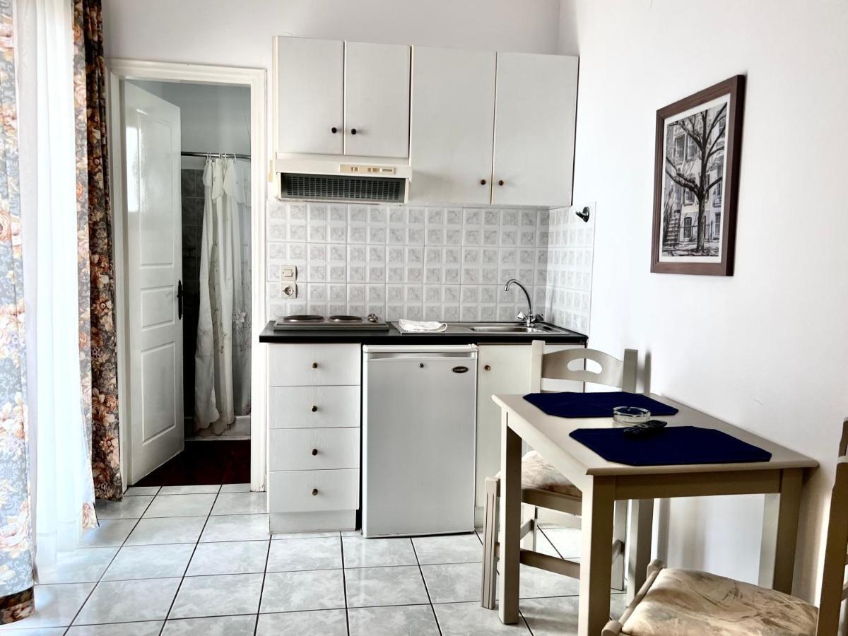 Aristomenis Studios Vlachata Exteriör bild
